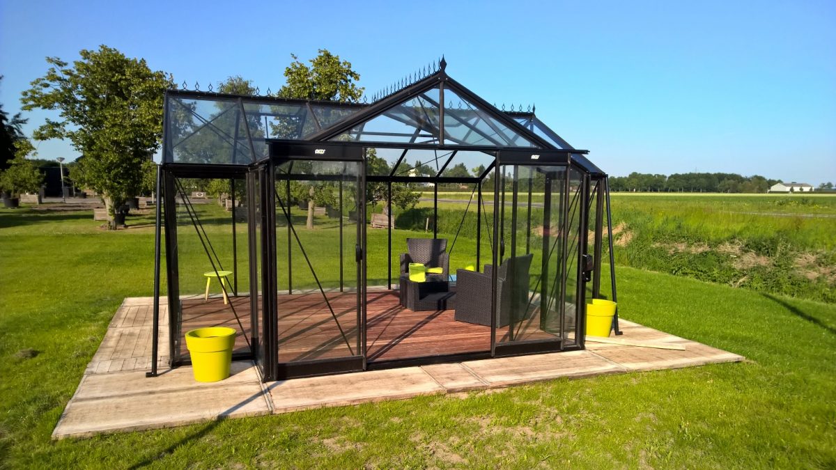 Estufa Hélène (15.79 m²)