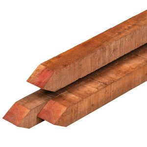 Poste abicados Madeira Hardwood secção 4x4cm